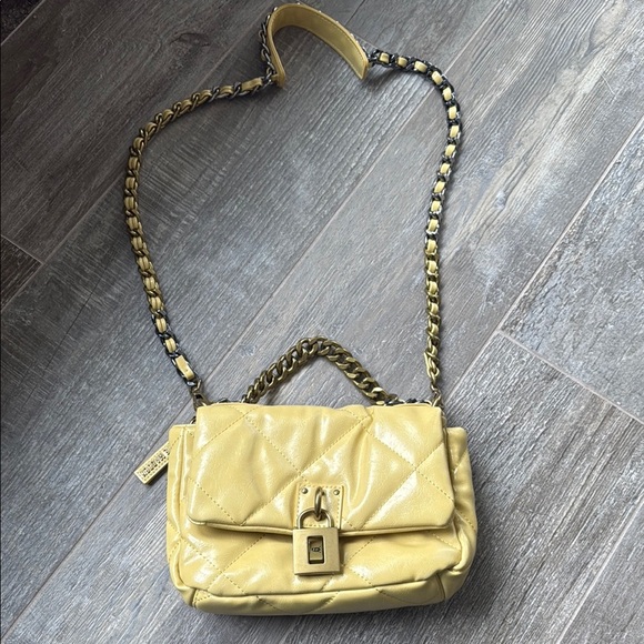 Steve MaddenYellow Quilted Chain Strap Bag with Lock - Picture 1 of 6